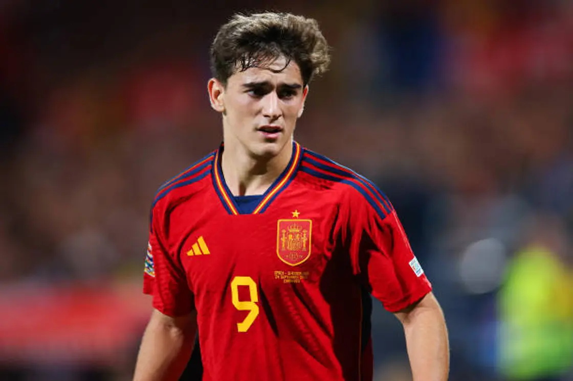 Angry Fans Insult Barcelona Star During Spain’s Nations League Celebrations Angry Fans Insult Barcelona Star During Spain’s Nations League Celebrations