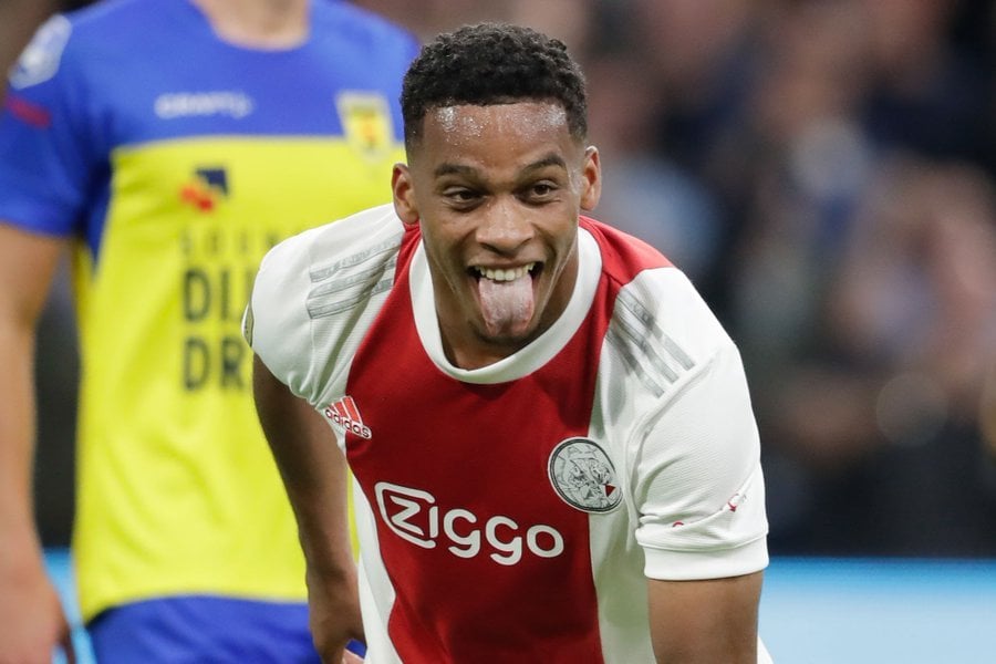 Arsenal Keen To Sign Ajax Defender Jurrien Timber Arsenal Keen To Sign Ajax Defender Jurrien Timber