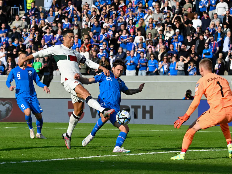 Cristiano Ronaldo Scores Late Winner In Record 200th Game For Portugal In European Qualifying Against Iceland Cristiano Ronaldo Scores Late Winner In Record 200th Game For Portugal In European Qualifying Against Iceland