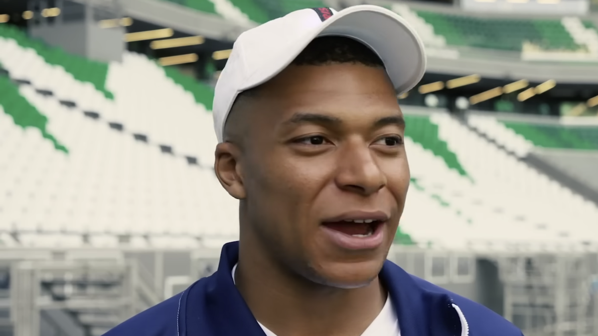 Kylian Mbappe Makes Lionel Messi Feelings Clear After Former PSG Star’s Inter Miami Move Kylian Mbappe Makes Lionel Messi Feelings Clear After Former PSG Star’s Inter Miami Move