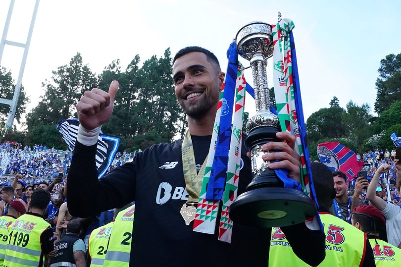 Man United Target Breaks Silence On Transfer Links Man United Target Breaks Silence On Transfer Links