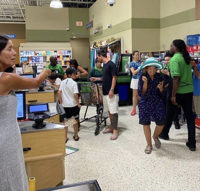 Lionel Messi Shops With His Family At Publix In Florida Ahead Of Inter Miami Move