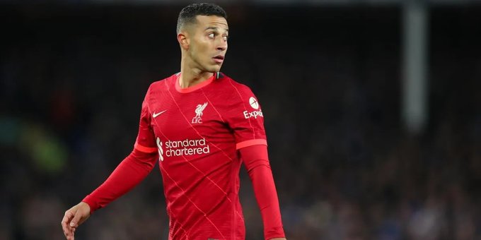 Barcelona Set To Target Arsenal And Liverpool Stars Barcelona Set To Target Arsenal And Liverpool Stars