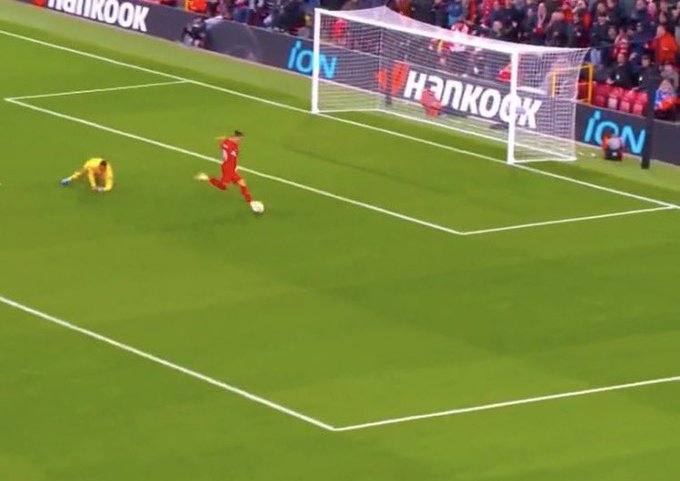 Klopp Responds To Nunez’s Open Net Miss In Honest Fashion Klopp Responds To Nunez’s Open Net Miss In Honest Fashion