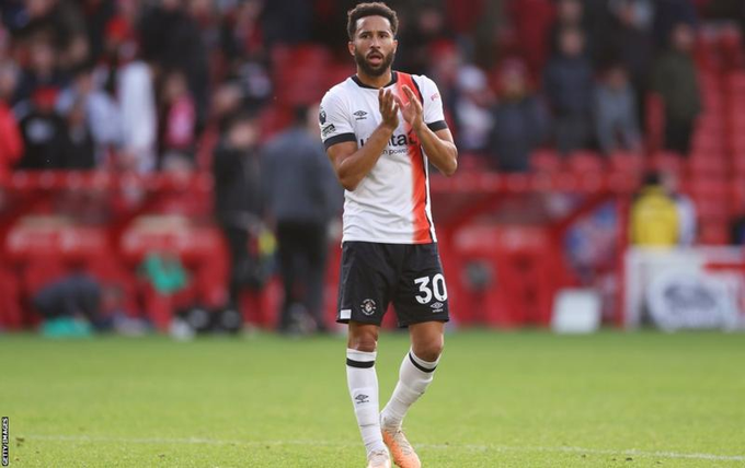 Premier League Star Claims He Eats Chicken Feet For Dinner Premier League Star Claims He Eats Chicken Feet For Dinner