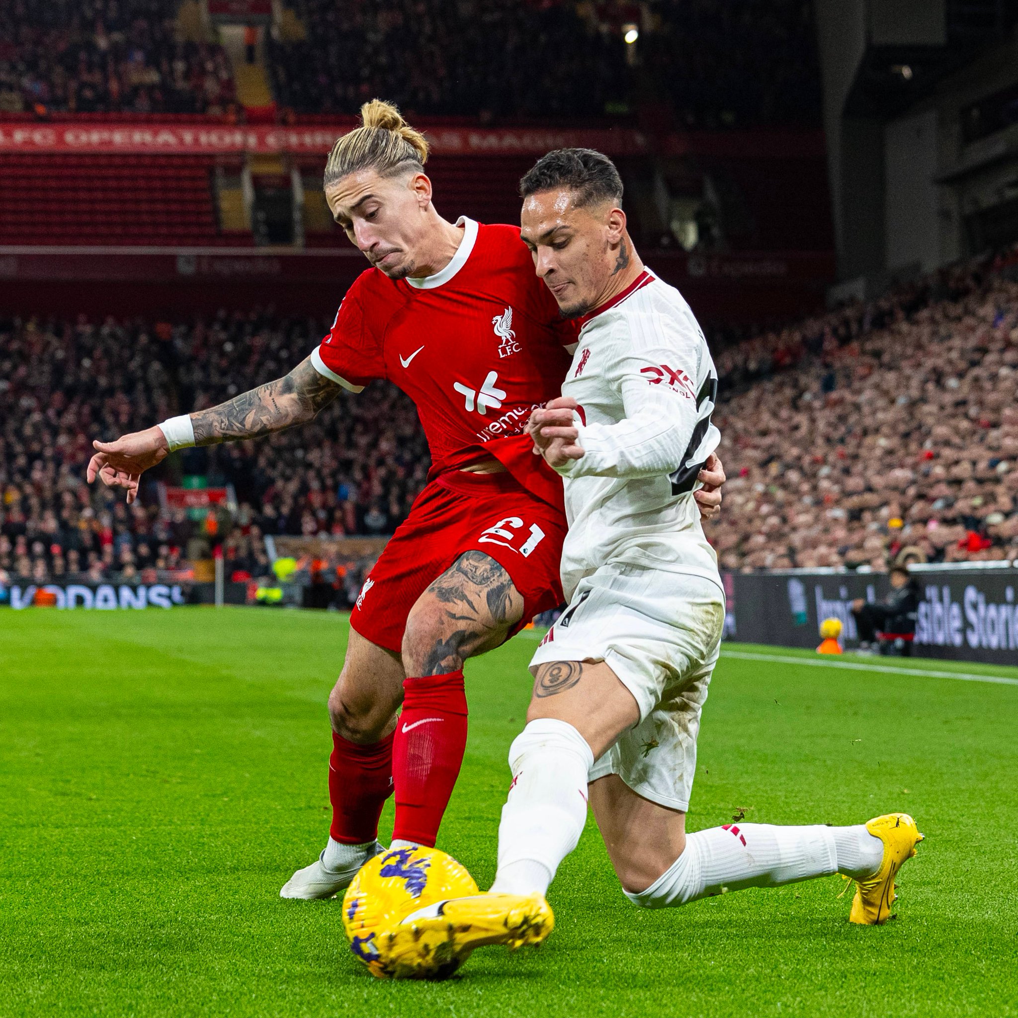 Liverpool Suffer An Early Blow Before Arsenal After Man United’s Draw Liverpool Suffer An Early Blow Before Arsenal After Man United’s Draw