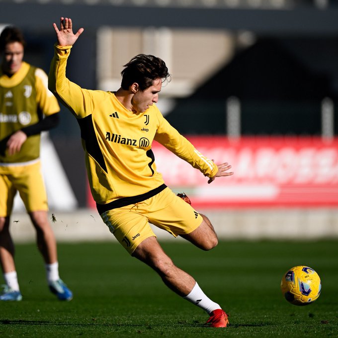 Tottenham Join Liverpool, Arsenal In Race To Sign Juventus Star Tottenham Join Liverpool, Arsenal In Race To Sign Juventus Star