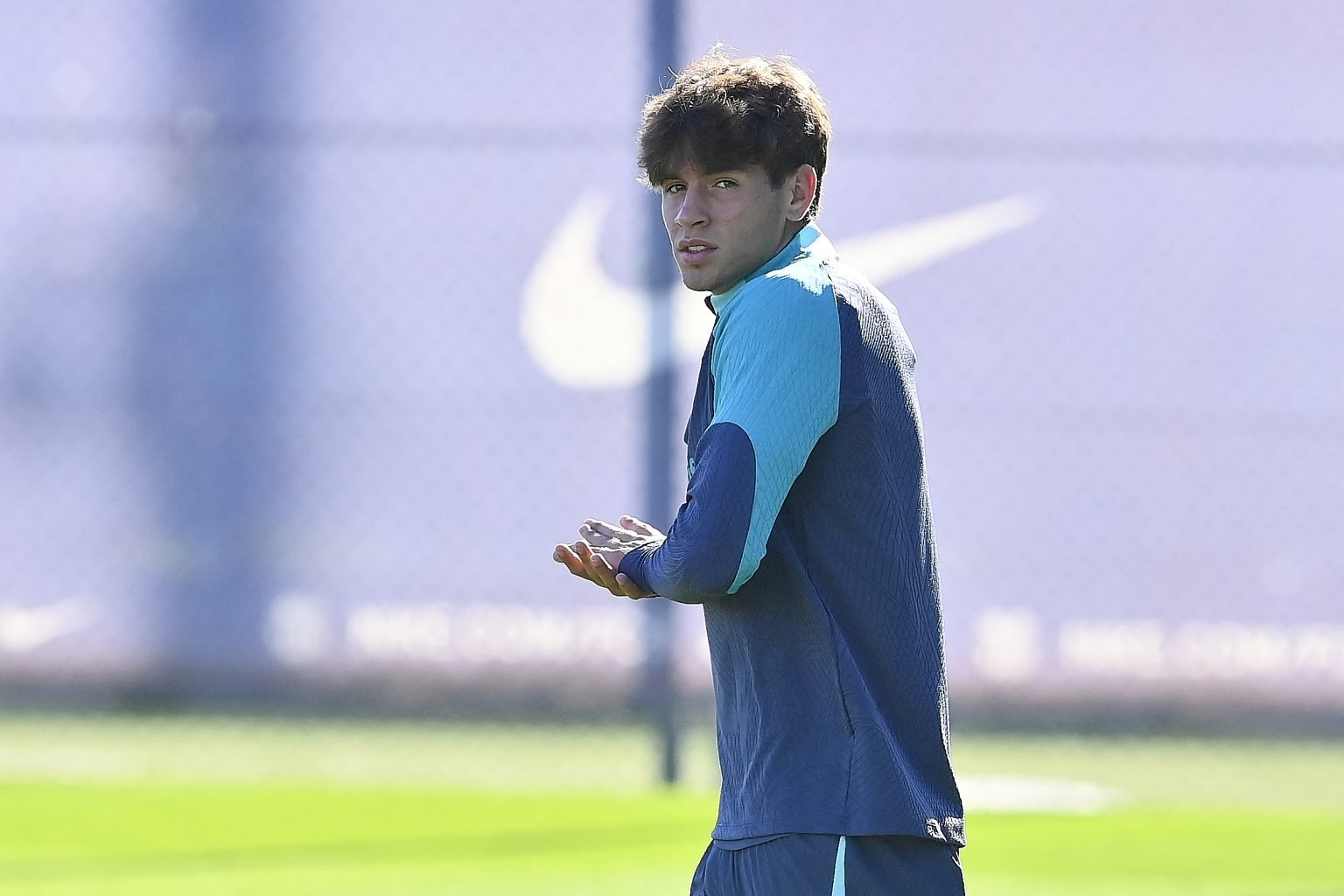 18-Year-Old Barcelona Forward Injured, Will Undergo Tests Today – Report 18-Year-Old Barcelona Forward Injured, Will Undergo Tests Today – Report