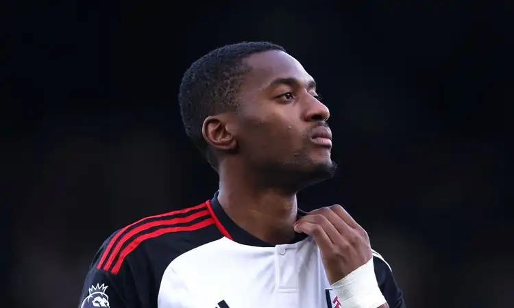 Tottenham To Compete With West Ham For 26-Year-Old Defender Tottenham To Compete With West Ham For 26-Year-Old Defender