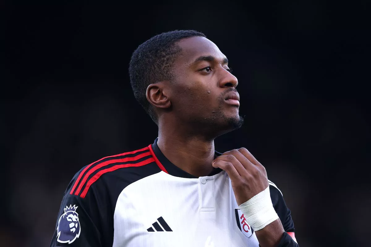 Man United Willing To Compete With Arsenal For Premier League Defender Man United Willing To Compete With Arsenal For Premier League Defender