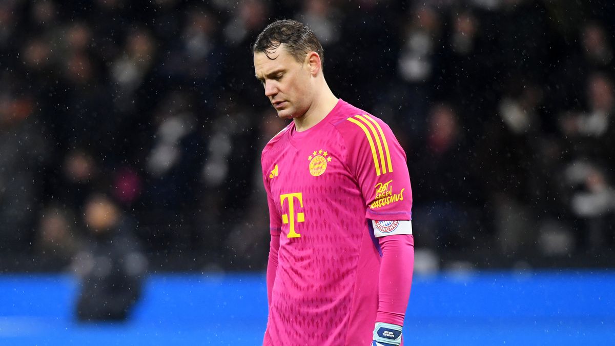 Manuel Neuer Suffers Injury Scare Ahead Of Bayern Munich’s Champions League Clash With Arsenal Manuel Neuer Suffers Injury Scare Ahead Of Bayern Munich’s Champions League Clash With Arsenal