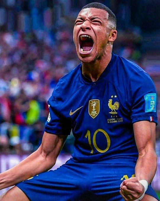 PSG Star Kylian Mbappe Should “REJECT “A Move To Real Madrid – Robert Pires PSG Star Kylian Mbappe Should “REJECT “A Move To Real Madrid – Robert Pires