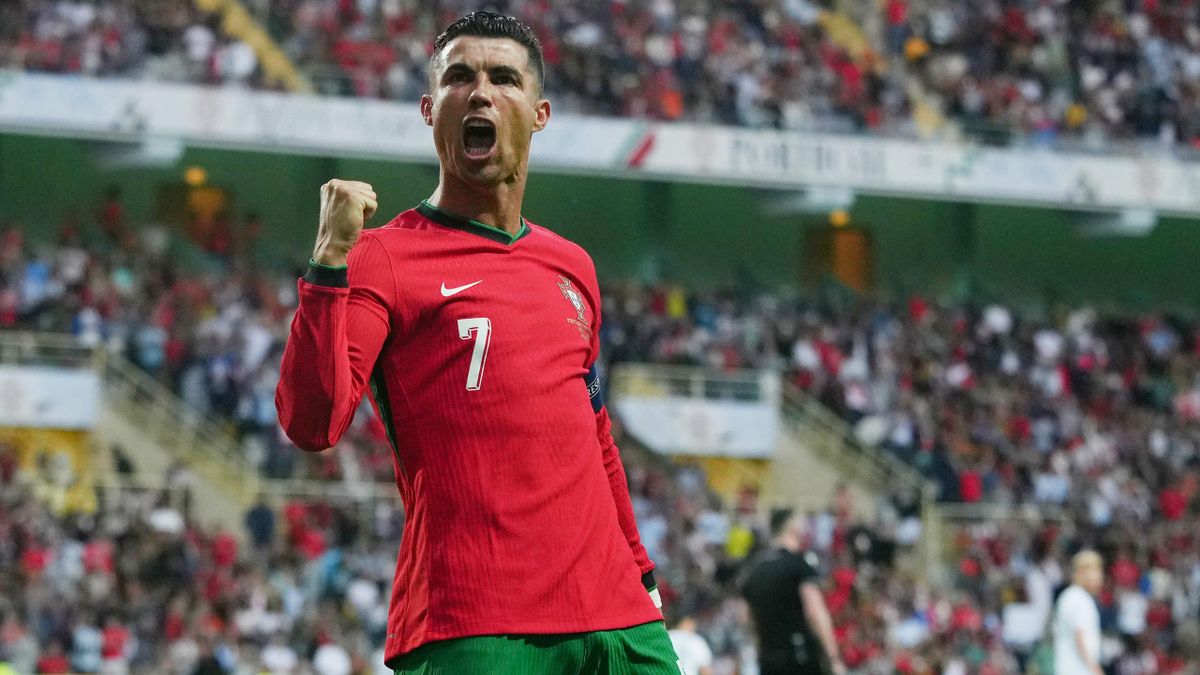 Ex Man United Player Tags Cristiano Ronaldo As The ‘Weakest’ Player For Portugal Ex Man United Player Tags Cristiano Ronaldo As The ‘Weakest’ Player For Portugal