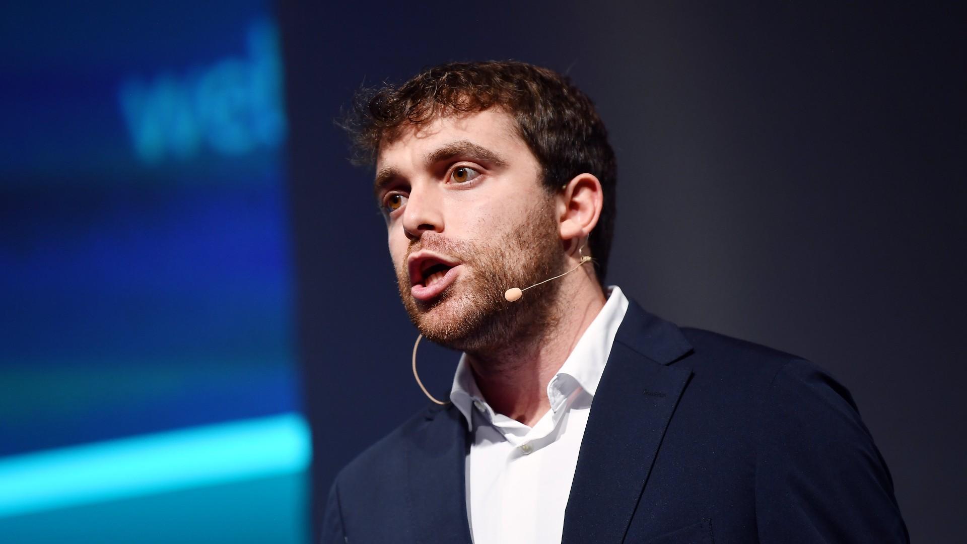 Transfer News Expert Fabrizio Talks On Julian Alvarez Replacement After Move To Atletico Madrid Transfer News Expert Fabrizio Talks On Julian Alvarez Replacement After Move To Atletico Madrid