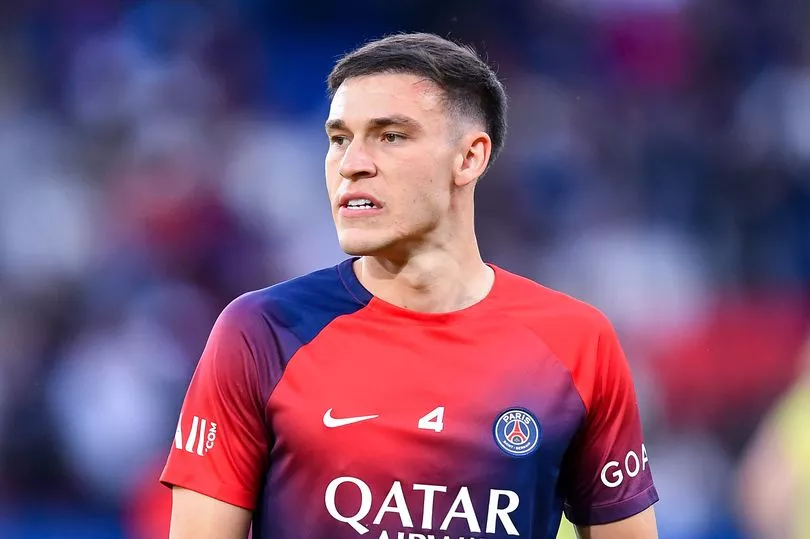 Manchester United Face New Manuel Ugarte Transfer Battle As Berge And McTominay Improve Manchester United Face New Manuel Ugarte Transfer Battle As Berge And McTominay Improve