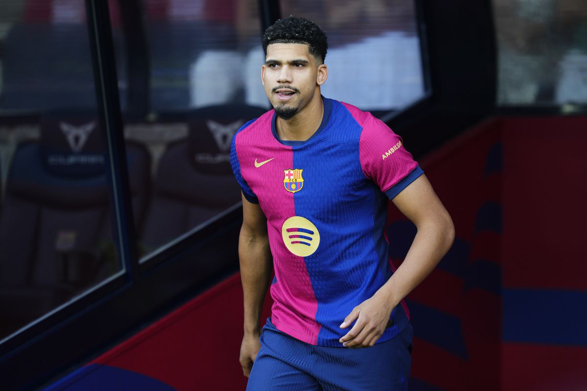 Ronald Araujo Returns To Barcelona ‘Not Fully Recovered’ From Injury Ronald Araujo Returns To Barcelona ‘Not Fully Recovered’ From Injury