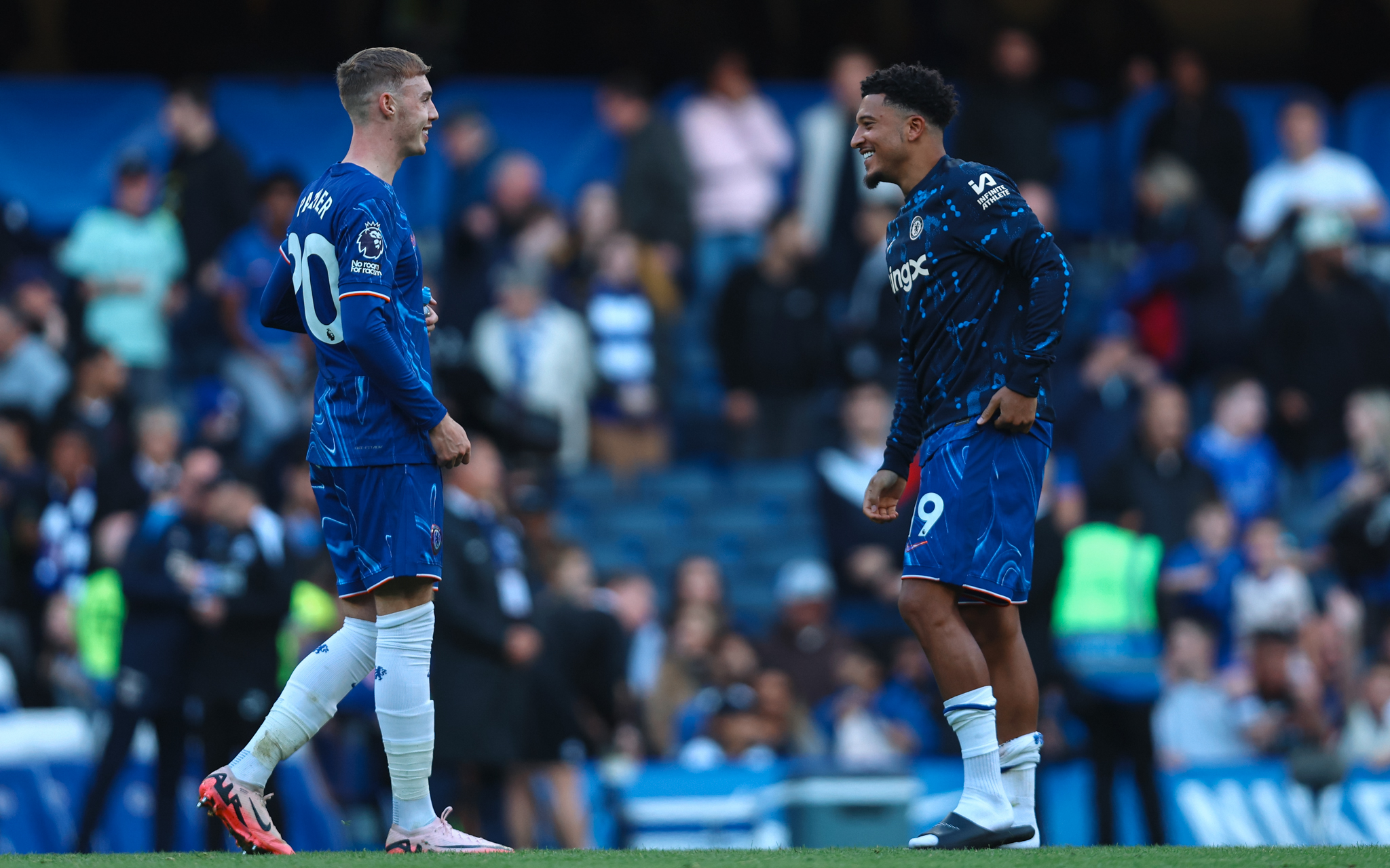 Jadon Sancho Reposts Viral Chelsea Tweet After Spurs Defeat Man Utd Jadon Sancho Reposts Viral Chelsea Tweet After Spurs Defeat Man Utd