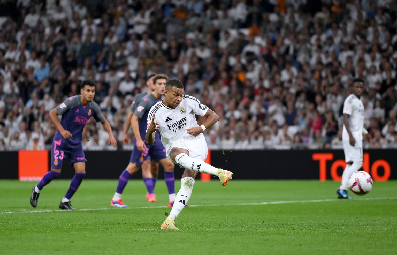 Mbappe’s Retort To Espanyol Goalkeeper Before Penalty That Has Gone Viral Mbappe’s Retort To Espanyol Goalkeeper Before Penalty That Has Gone Viral