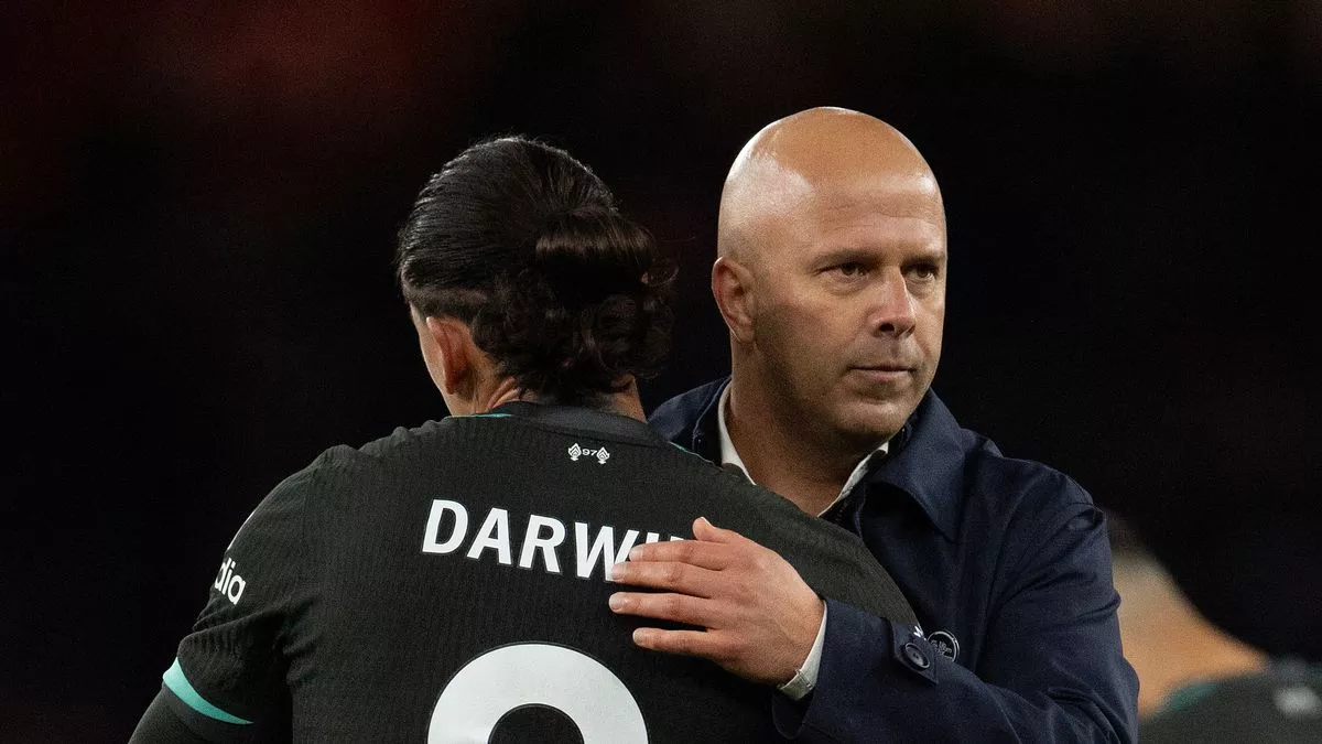 Arne Slot Sends Clear Darwin Nunez Message In Bitter Blow To Liverpool Star Arne Slot Sends Clear Darwin Nunez Message In Bitter Blow To Liverpool Star