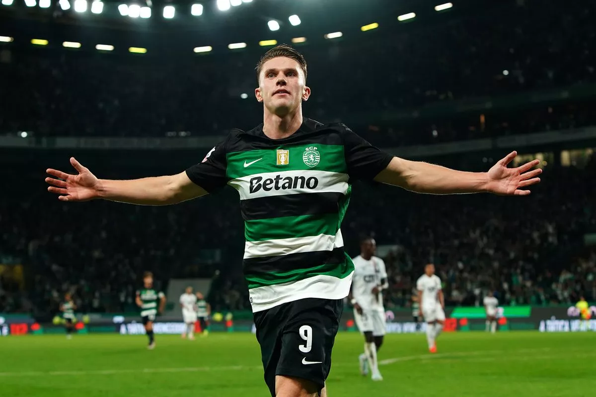 Viktor Gyokeres Sends ‘Transfer Message” To Man United After Being Linked With A Move To Old Trafford Viktor Gyokeres Sends ‘Transfer Message” To Man United After Being Linked With A Move To Old Trafford