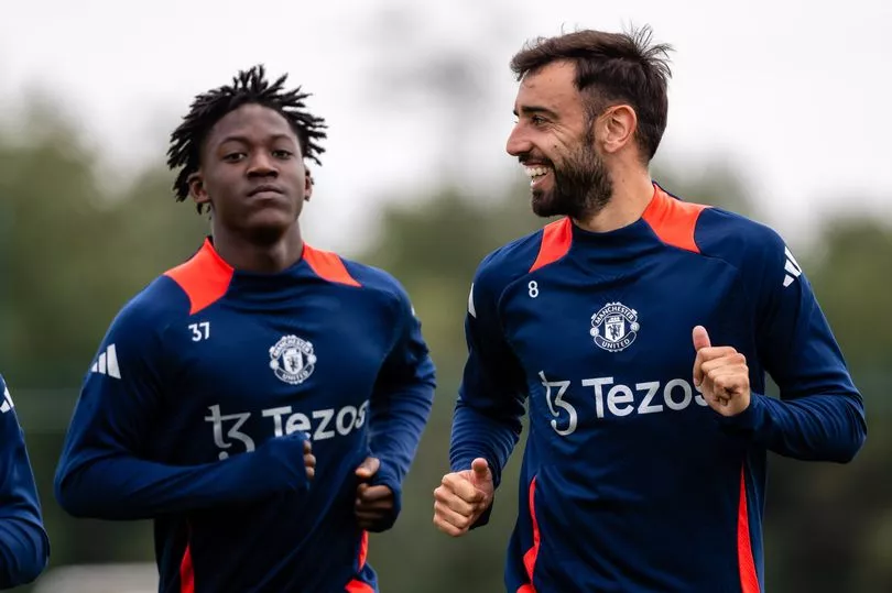 Bruno Fernandes Teases Kobbie Mainoo With A five-Word Message Following Manchester United Return Bruno Fernandes Teases Kobbie Mainoo With A five-Word Message Following Manchester United Return