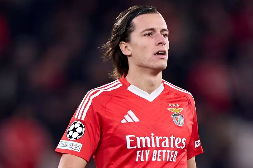 Manchester United Have A Buy-Back Option That Can Be Triggered In January Transfer Window Manchester United Have A Buy-Back Option That Can Be Triggered In January Transfer Window