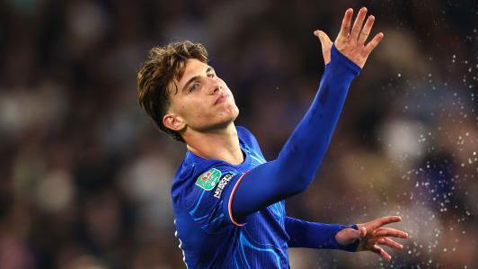 Serie A Club Continue to Monitor Out-of-Favor Chelsea Midfielder Serie A Club Continue to Monitor Out-of-Favor Chelsea Midfielder