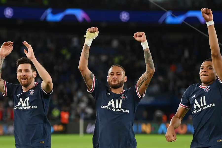 Neymar Claims Kylian Mbappé Felt ‘Jealous’ After Lionel Messi Joined Paris Saint Germain Neymar Claims Kylian Mbappé Felt ‘Jealous’ After Lionel Messi Joined Paris Saint Germain