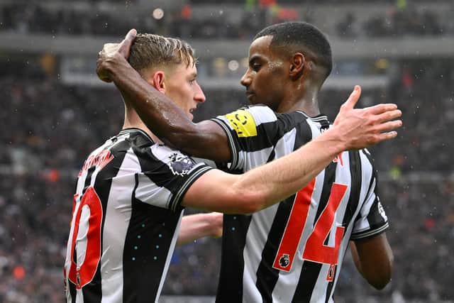 Anthony Gordon Showers Praise On Isak As ‘Best Striker’