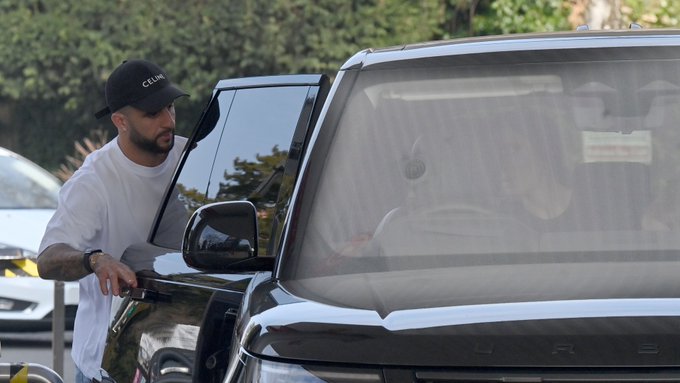 Kyle Walker Plays Happy Families With Annie Kilner After Returning To The UK Kyle Walker Plays Happy Families With Annie Kilner After Returning To The UK