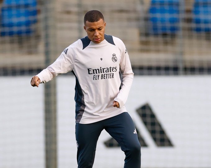 Mbappe Set To Face Atletico Amid Injury Doubt Mbappe Set To Face Atletico Amid Injury Doubt