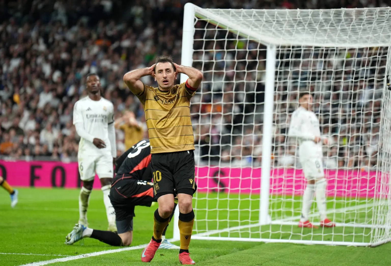 Real Sociedad Captain Challenges Real Madrid Goal; Claims Offside Call Was Missed Real Sociedad Captain Challenges Real Madrid Goal; Claims Offside Call Was Missed