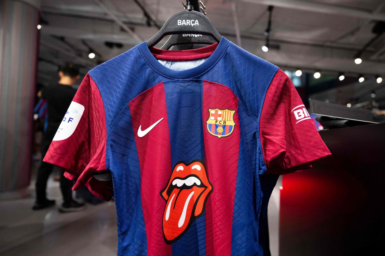 Barcelona Prepares To Reveal Special Edition El Clasico Shirt Ahead Of Title Decider