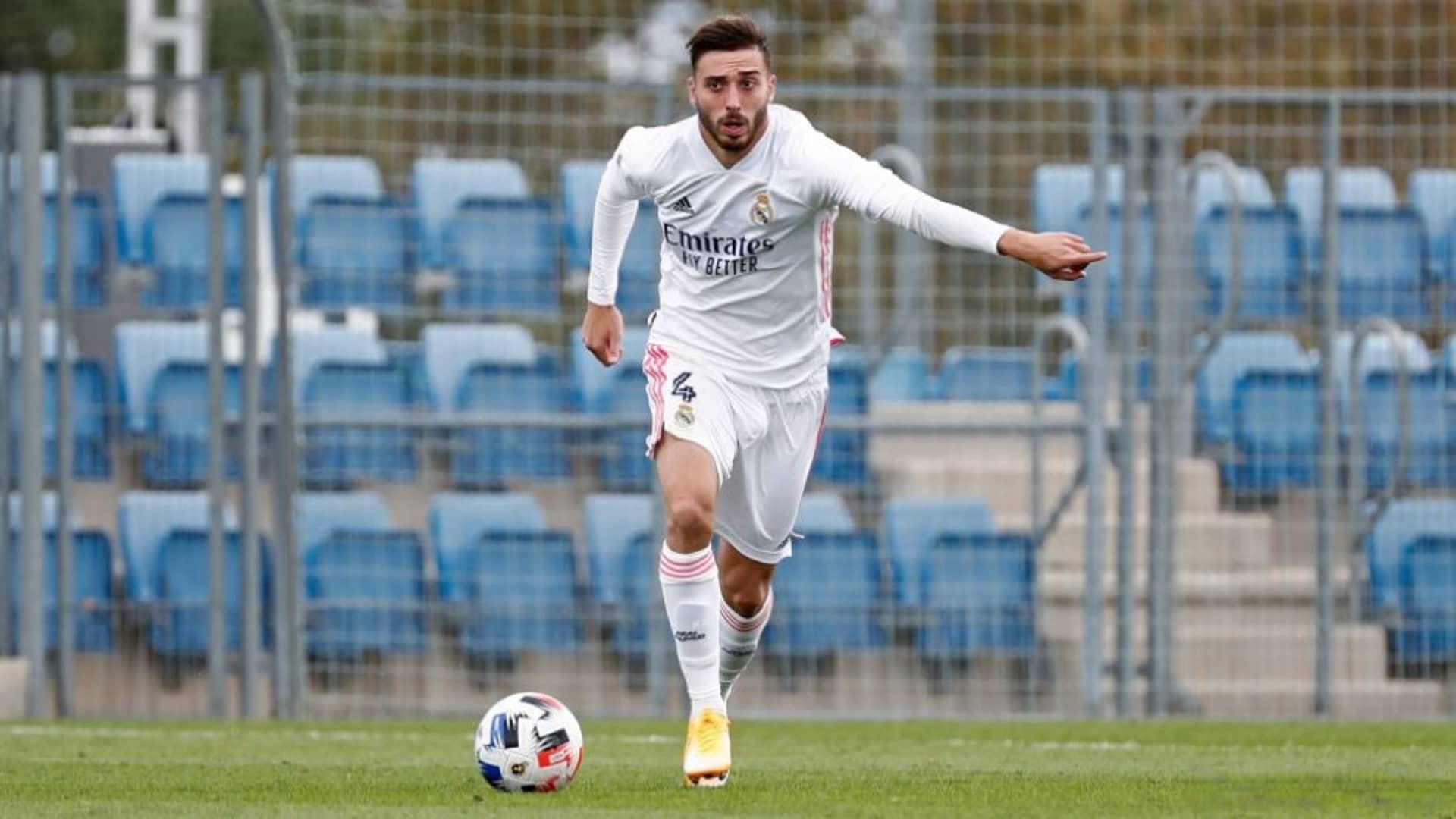 Real Madrid Poised To Gain €20 Million From PSG’s Pursuit Of Former Defender Real Madrid Poised To Gain €20 Million From PSG’s Pursuit Of Former Defender