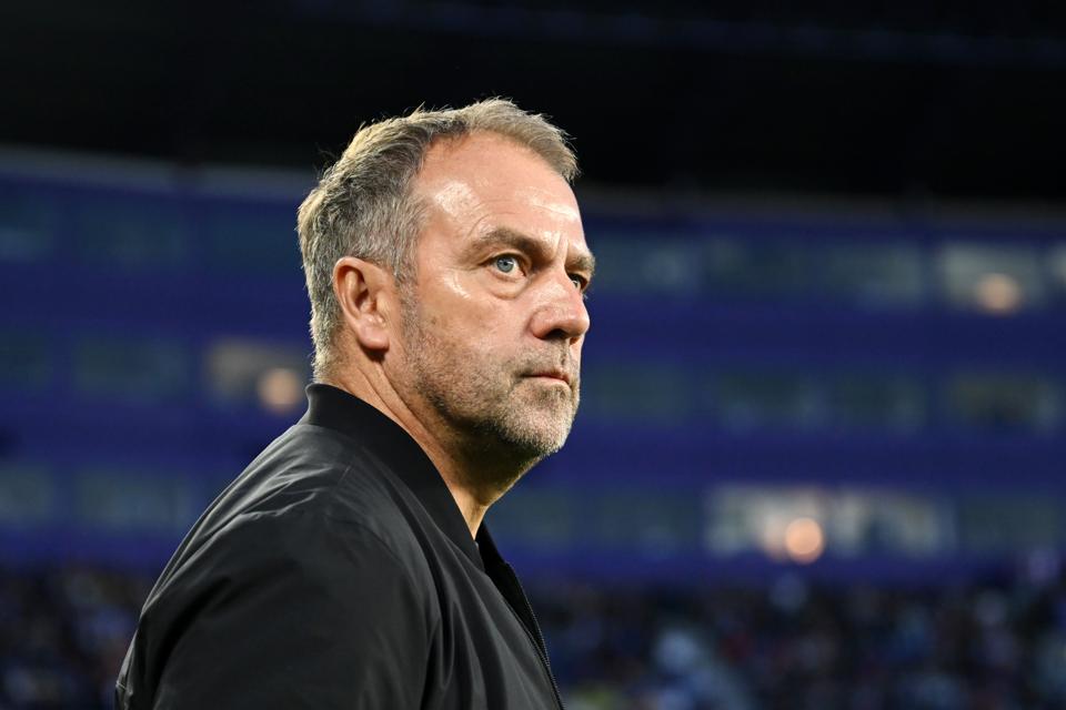 Barcelona Manager’s In Big ‘Dilemma’ Over Three Positions For CL Clash Barcelona Manager’s In Big ‘Dilemma’ Over Three Positions For CL Clash