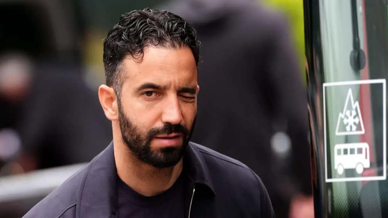 Man United ‘Hold Talks’ Over Shock Move For PL Star As Juventus ‘Increase Offer’ For Sancho Man United ‘Hold Talks’ Over Shock Move For PL Star As Juventus ‘Increase Offer’ For Sancho