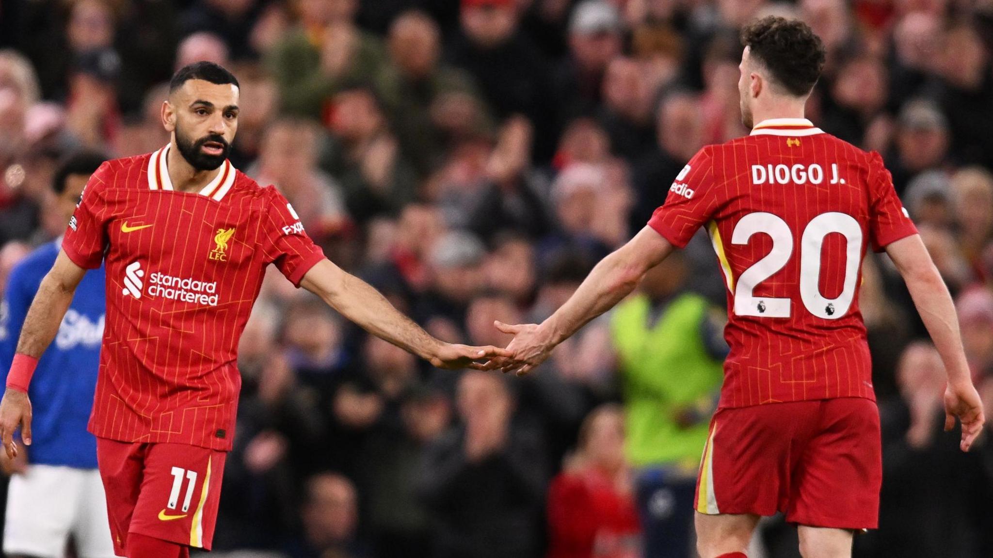Mohamed Salah’s Heartbreaking Tribute: “Diogo Jota Will Never Be Forgotten” Mohamed Salah’s Heartbreaking Tribute: “Diogo Jota Will Never Be Forgotten”