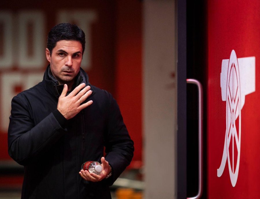 Arsenal Star Set For Spell On Sidelines Through Knee Injury Arsenal Star Set For Spell On Sidelines Through Knee Injury