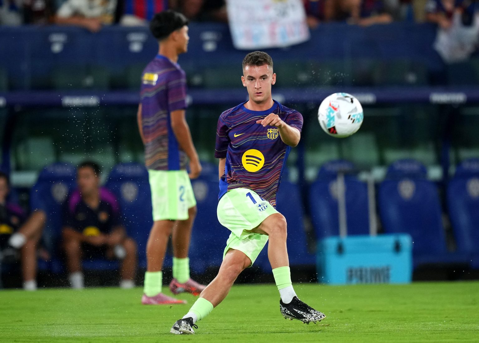 Hansi Flick’s Message Indicates That The Barcelona Midfielder Will Not Leave This Summer Hansi Flick’s Message Indicates That The Barcelona Midfielder Will Not Leave This Summer