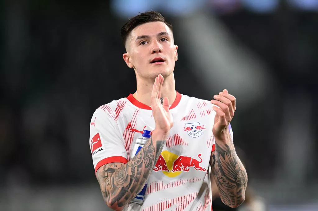 Benjamin Sesko Chooses Manchester United Over Newcastle In Blockbuster Transfer Twist Benjamin Sesko Chooses Manchester United Over Newcastle In Blockbuster Transfer Twist