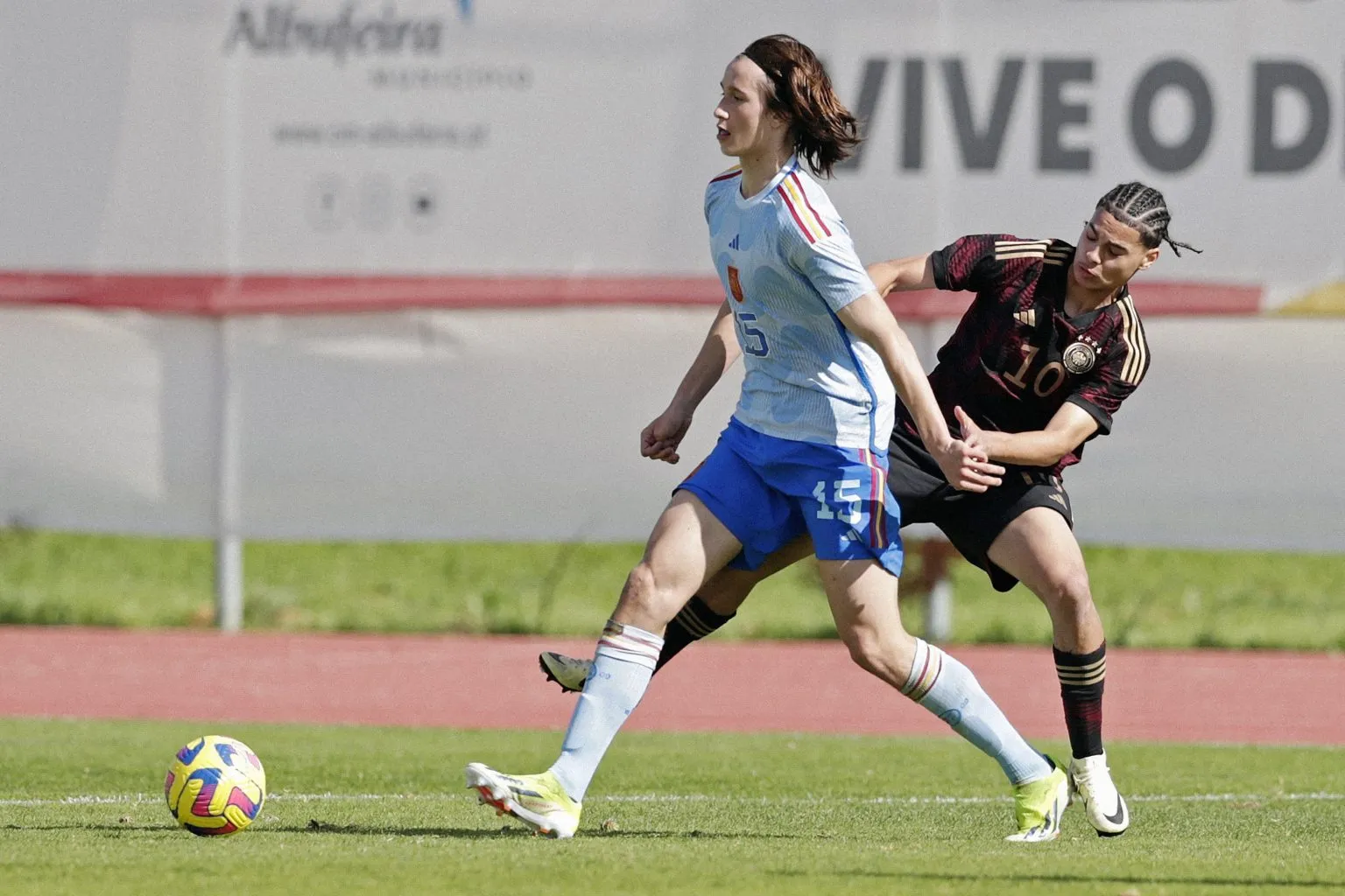Xabi Alonso Keeps A Close Eye On Real Madrid’s 18-Year-Old Academy Defender Xabi Alonso Keeps A Close Eye On Real Madrid’s 18-Year-Old Academy Defender