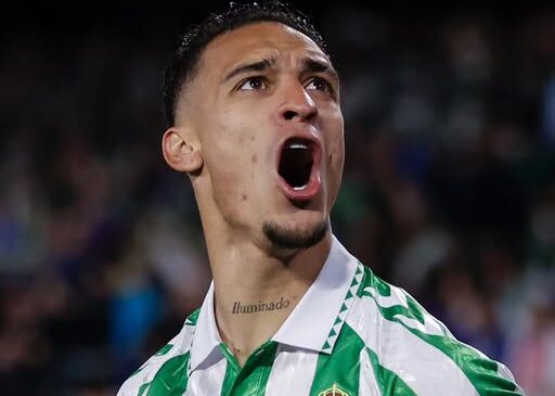 Real Betis Launch Clothing Line Inspired By Antony’s Neck Tattoo Real Betis Launch Clothing Line Inspired By Antony’s Neck Tattoo