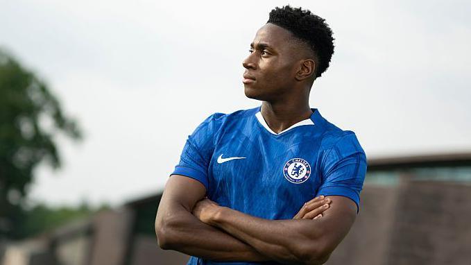 Chelsea Dealt Fresh Blow As Midfielder Suffers Injury Chelsea Dealt Fresh Blow As Midfielder Suffers Injury