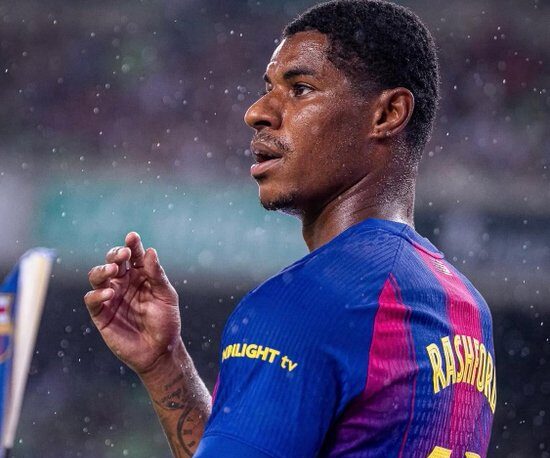 Scholes Tags Rashford A ‘Disgrace’ Over Unprofessional Behaviour At Barcelona Scholes Tags Rashford A ‘Disgrace’ Over Unprofessional Behaviour At Barcelona