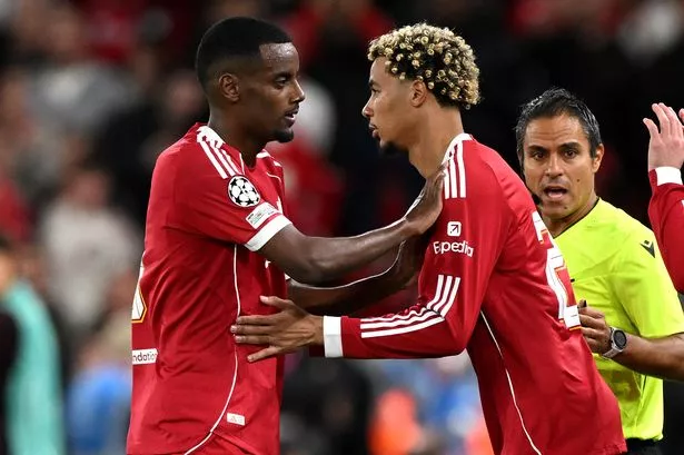 Hugo Ekitike And Alexander Isak Battle For Liverpool No.9 Spot Hugo Ekitike And Alexander Isak Battle For Liverpool No.9 Spot