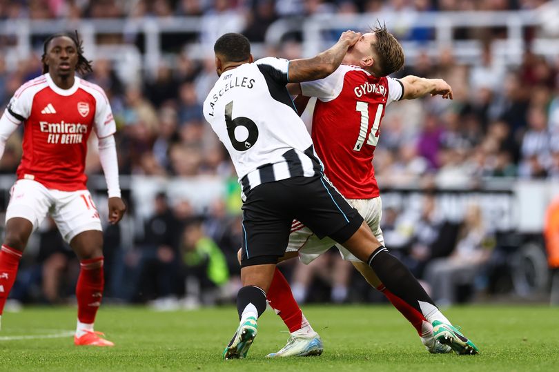 Arsenal Sent Two Red Cards After Viktor Gyokeres And Gabriel Battled At Newcastle Arsenal Sent Two Red Cards After Viktor Gyokeres And Gabriel Battled At Newcastle