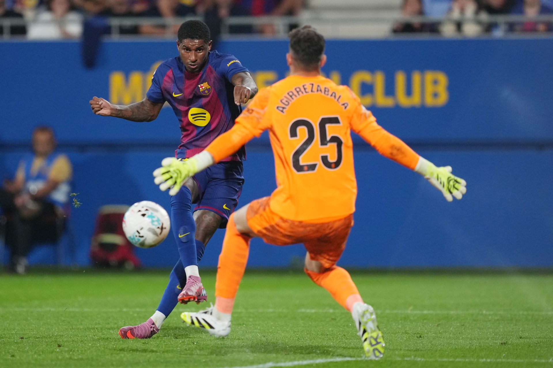 Barcelona’s Plan To Sign Teenage Wonderkid Hinges On Decision Over 27-Year-Old Forward’s Future Barcelona’s Plan To Sign Teenage Wonderkid Hinges On Decision Over 27-Year-Old Forward’s Future