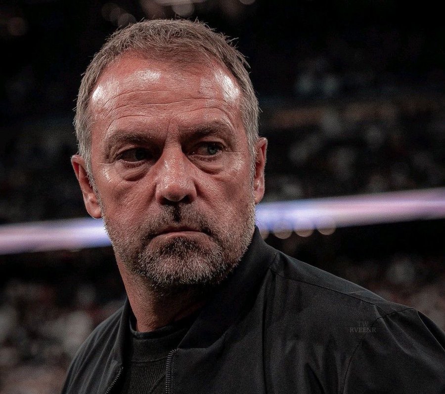 Hansi Flick Clears The Air After Viral Image With Raphinha Hansi Flick Clears The Air After Viral Image With Raphinha