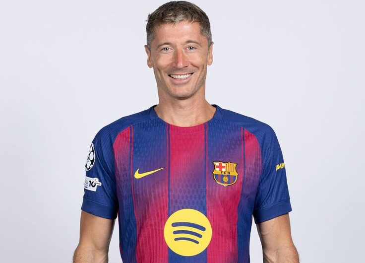 Barcelona Discuss Lewandowski Future Amid Uncertainty Barcelona Discuss Lewandowski Future Amid Uncertainty