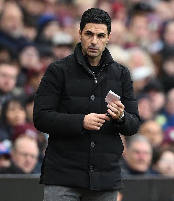 Arsenal Suffer Injury Blow As Star Limps Off In Brentford Draw Arsenal Suffer Injury Blow As Star Limps Off In Brentford Draw